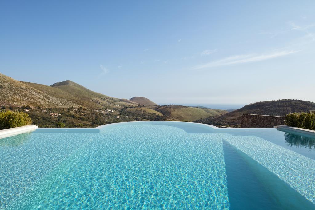 Collina Degli Ulivi B&B Итри Экстерьер фото