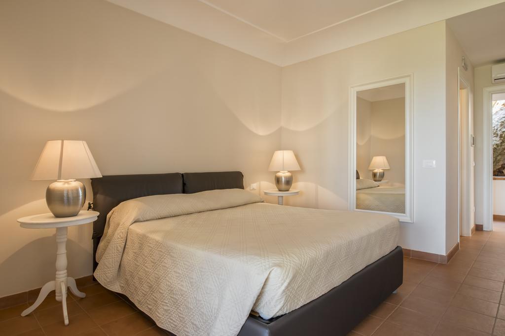Collina Degli Ulivi B&B Итри Экстерьер фото