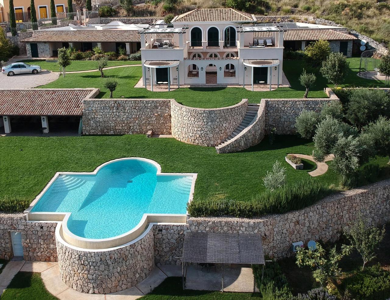 Collina Degli Ulivi B&B Итри Экстерьер фото